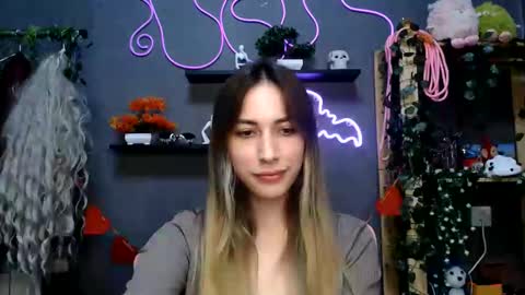 Snapshot of binalina chatting on 10/20/25, 09:26 binalina online show from 10/20/25, 09:26