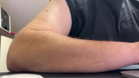 Snapshot of bipeni chatting on 12/05/25, 01:52 bipeni online show from 12/05/25, 01:52