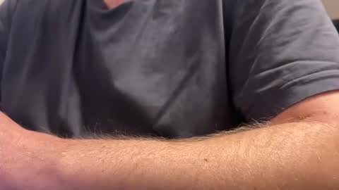 Snapshot of bipeni chatting on 12/15/25, 06:45 bipeni online show from 12/15/25, 06:45