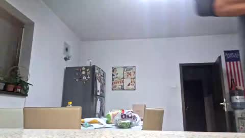 Snapshot of bisexdadd chatting on 12/02/24, 05:04 bisexdadd online show from 12/02/24, 05:04