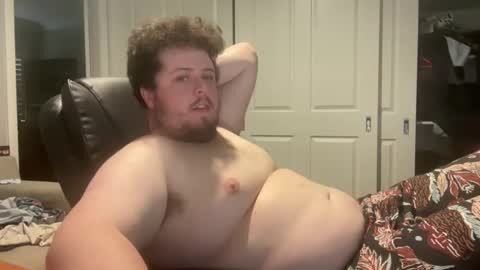Snapshot of bisexualchubbyboy chatting on 05/04/26, 05:58 james online show from 05/04/26, 05:58