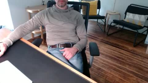 Snapshot of bisexy_man chatting on 04/13/26, 04:01 bisexy_man online show from 04/13/26, 04:01