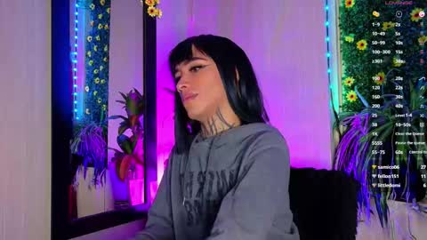  ..  .. online show from 09/11/25, 06:57