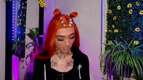  ..  .. online show from 10/21/25, 06:41