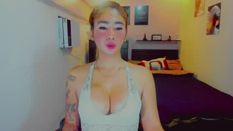 3 online show from 04/26/26, 06:16