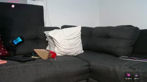 Jenn online show from 02/13/25, 04:22