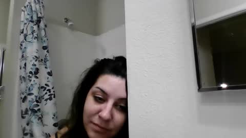 Snapshot of bj4290 chatting on 01/06/26, 08:34 bj4290 online show from 01/06/26, 08:34