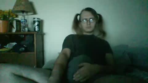 Snapshot of bjames97 chatting on 01/12/25, 05:03 Brendan online show from 01/12/25, 05:03