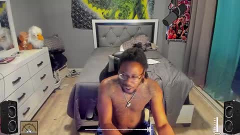 Plant Base Streamers From Pennsylvania online show from 01/19/25, 10:39