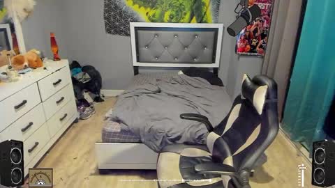 Plant Base Streamers From Pennsylvania online show from 03/07/25, 11:27