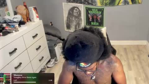 Plant Base Streamers From Pennsylvania online show from 11/08/25, 12:55