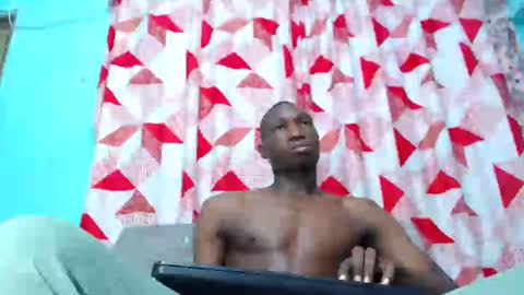 Snapshot of black30cmdick chatting on 01/03/25, 05:10 maquina online show from 01/03/25, 05:10