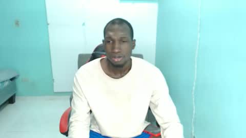 maquina online show from 11/30/25, 04:22