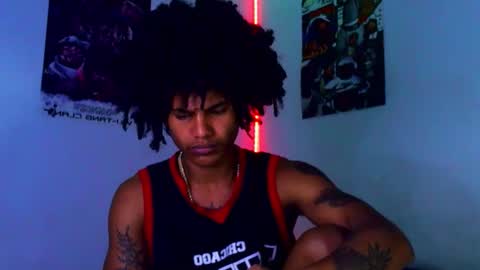 Snapshot of black_arthur chatting on 02/22/26, 04:38 Black Arthur online show from 02/22/26, 04:38