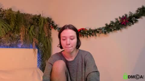 Jenny online show from 01/03/25, 04:37