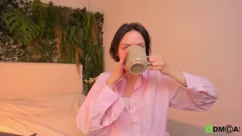 Jenny online show from 03/08/25, 09:28