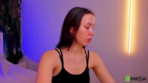 Jenny online show from 11/17/25, 09:48