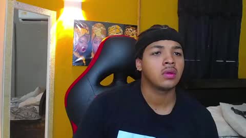 black_king_241 online show from 02/15/25, 02:33