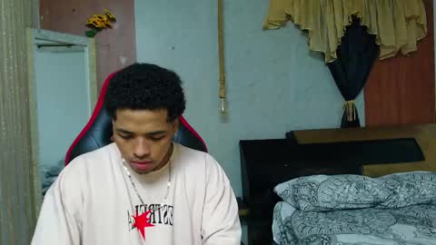 black_king_241 online show from 04/27/26, 02:42