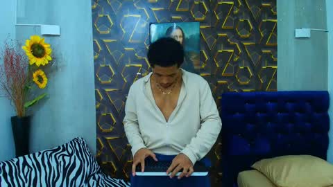 black_king_241 online show from 04/29/26, 05:00