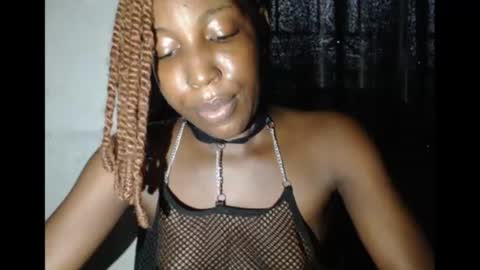 Snapshot of black_kittyangel chatting on 06/17/26, 03:13 Lila online show from 06/17/26, 03:13
