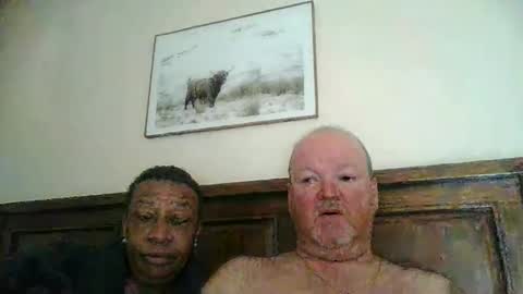 Snapshot of black_n_white4 chatting on 02/16/25, 10:54 black_n_white4 online show from 02/16/25, 10:54