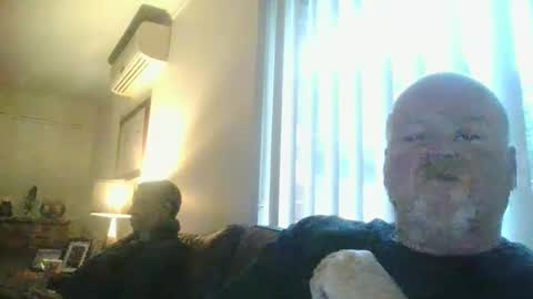 Snapshot of black_n_white4 chatting on 03/09/25, 08:29 black_n_white4 online show from 03/09/25, 08:29