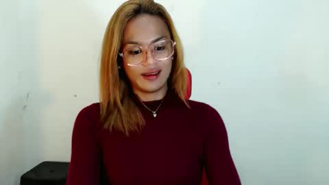Nympha online show from 04/25/26, 12:19