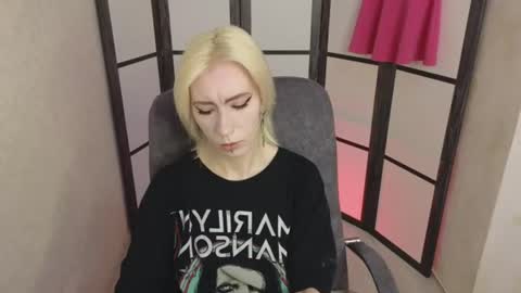 Emily online show from 06/30/26, 08:15