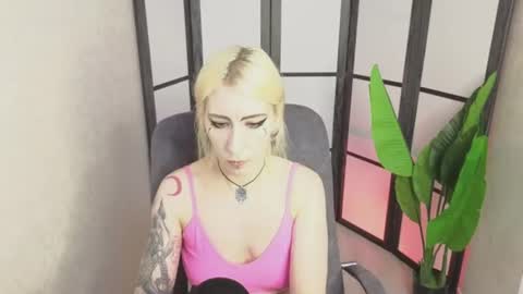Emily online show from 07/19/26, 10:52