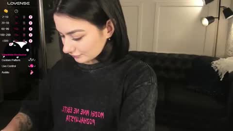 Mon Mon online show from 10/03/25, 02:52