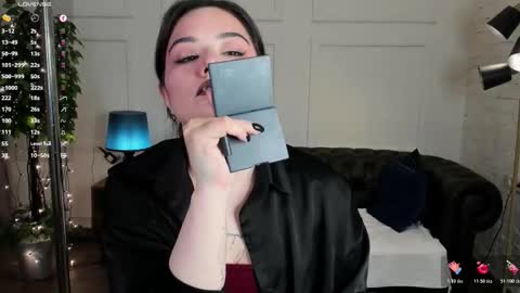 Snapshot of black_pant3r chatting on 03/14/26, 02:50 Mon Mon online show from 03/14/26, 02:50