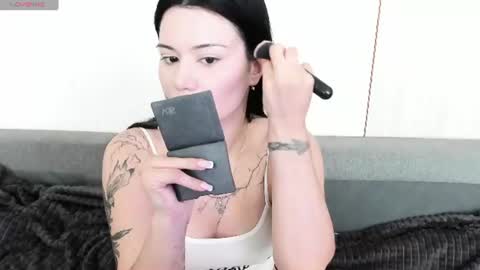 Mon Mon online show from 06/26/26, 03:22
