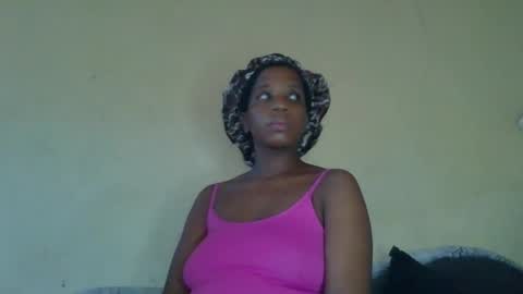 Snapshot of black_queen0111254 chatting on 05/02/26, 01:05 Blackqueen online show from 05/02/26, 01:05