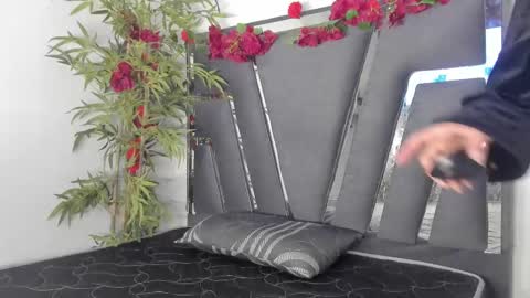 B L A C K  R O S E  online show from 03/07/25, 11:29