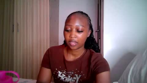 veraa online show from 06/14/26, 03:47