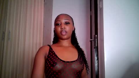 veraa online show from 06/15/26, 08:38