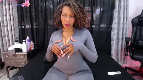 Tifany online show from 01/21/25, 01:00