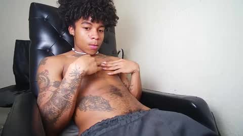 black_tentationx online show from 03/01/25, 05:52