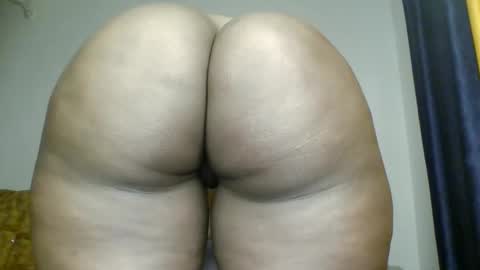 Snapshot of blackafrica2023 chatting on 11/28/25, 04:48 black african online show from 11/28/25, 04:48