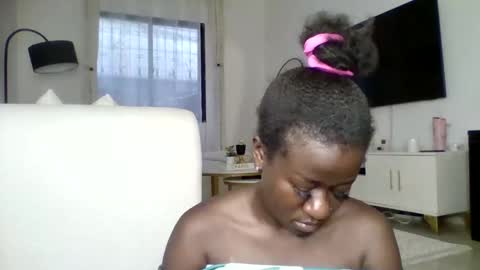 Snapshot of blackafrica2023 chatting on 02/03/26, 05:05 black african online show from 02/03/26, 05:05