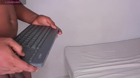 blackandwhite1_ online show from 02/23/25, 08:44