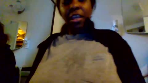 Snapshot of blackbeauty876 chatting on 10/26/25, 01:39 URslave online show from 10/26/25, 01:39