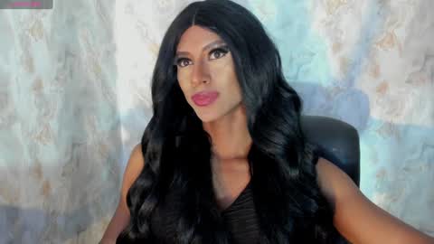 Nina online show from 01/18/25, 10:28