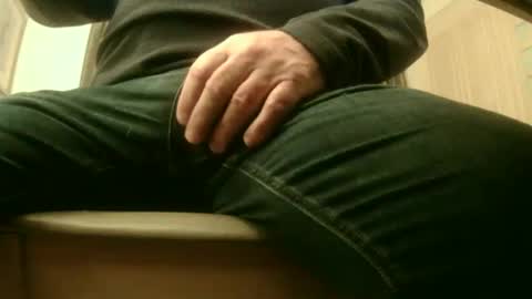 Snapshot of blackberrybill chatting on 01/15/26, 05:16 blackberrybill online show from 01/15/26, 05:16