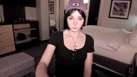 Ella online show from 02/26/26, 02:21