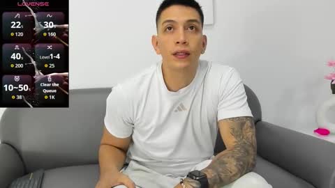 Max online show from 09/20/25, 11:33