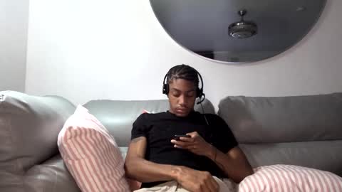 BlackBullTitus online show from 10/07/25, 10:18