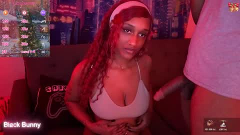 Snapshot of blackbunny0222 chatting on 12/05/25, 05:38 Black Bunny online show from 12/05/25, 05:38