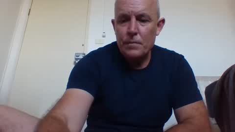 Snapshot of blackdog71 chatting on 02/03/25, 06:02 blackdog71 online show from 02/03/25, 06:02